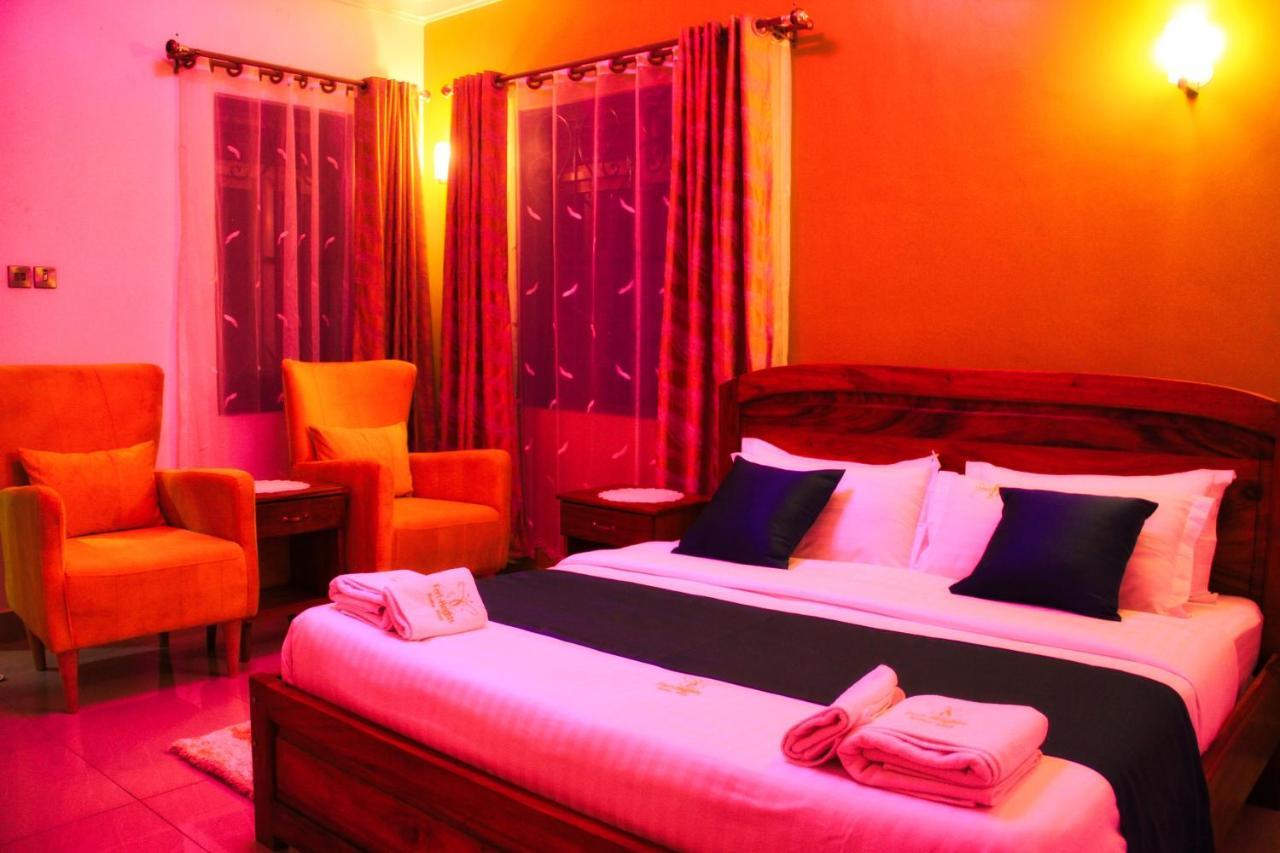 Fort Heights Homestay Fort Portal Zewnętrze zdjęcie