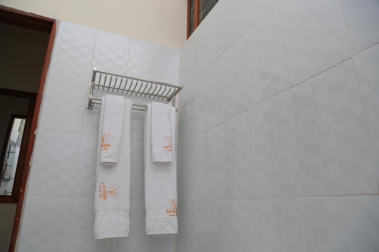 Fort Heights Homestay Fort Portal Zewnętrze zdjęcie