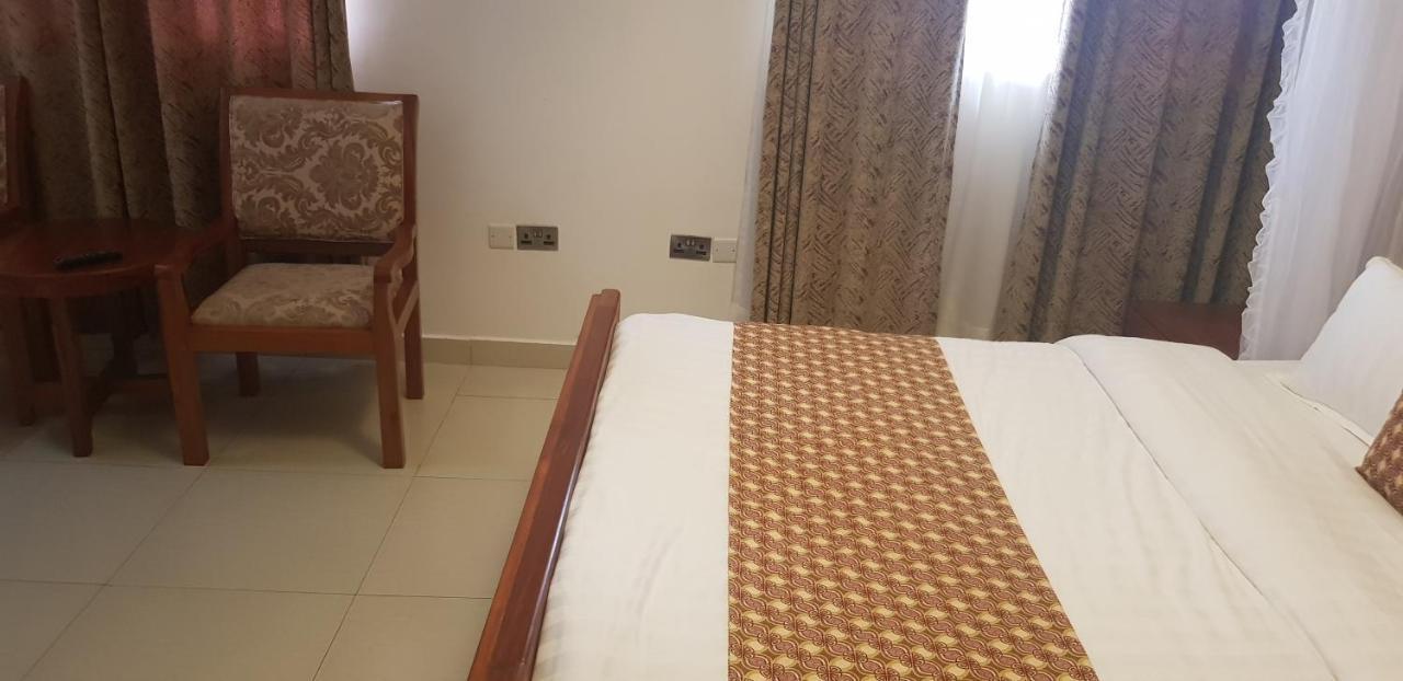 Fort Heights Homestay Fort Portal Zewnętrze zdjęcie