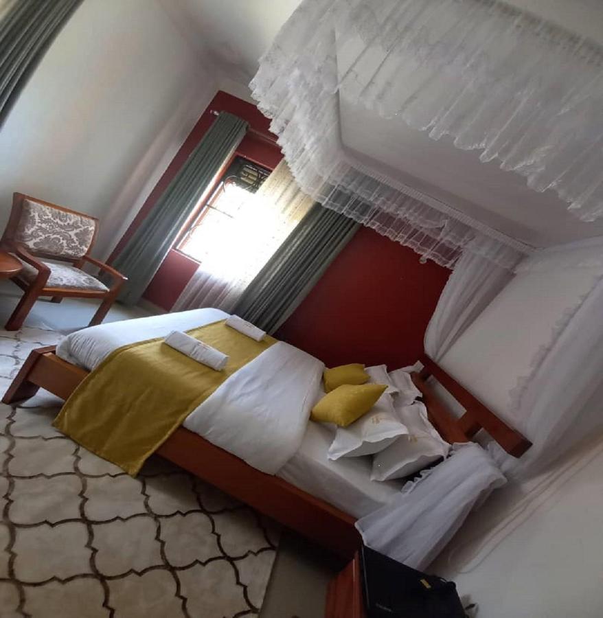 Fort Heights Homestay Fort Portal Zewnętrze zdjęcie