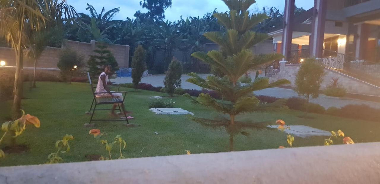 Fort Heights Homestay Fort Portal Zewnętrze zdjęcie